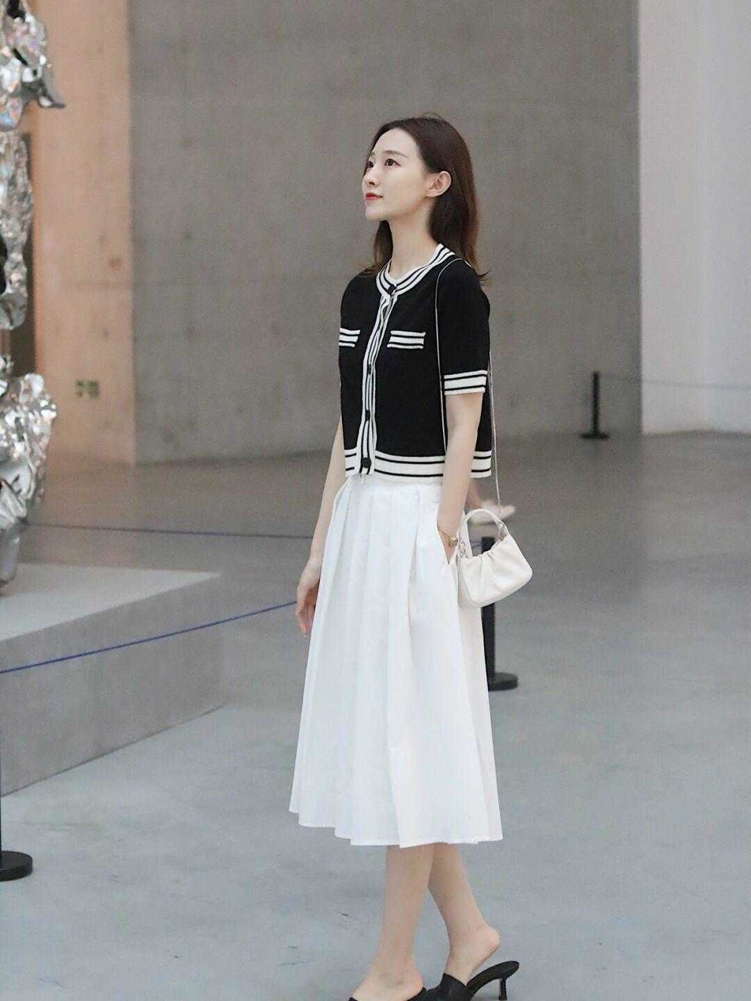 优雅|掌握了这两种搭配，这个夏季，你也是优雅的气质女神！