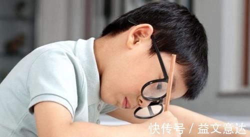 优点|30年后有大出息的孩子,据说都有这些优点,你家孩子中了吗?