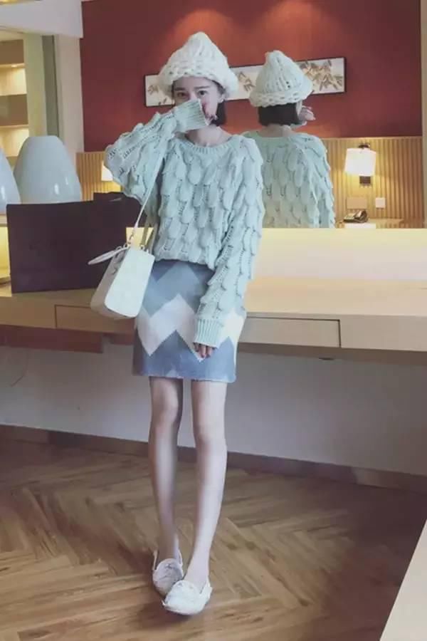 包臀裙搭配过初春！单穿打底都美哭了！