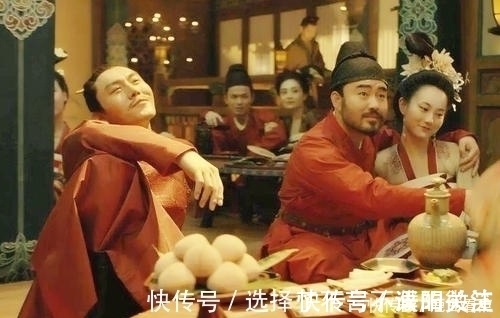 美女篇|還帶雕刻花紋的毛瑟C96手槍，“駁殼槍”3D動畫演示工作原理