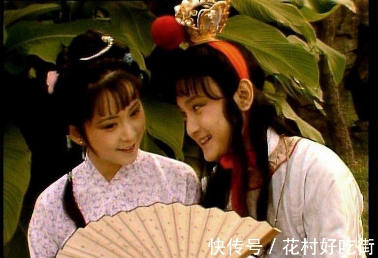 琏二爷|多姑娘对宝玉垂涎已久,为何轻易放过?通过四个字重新认识她