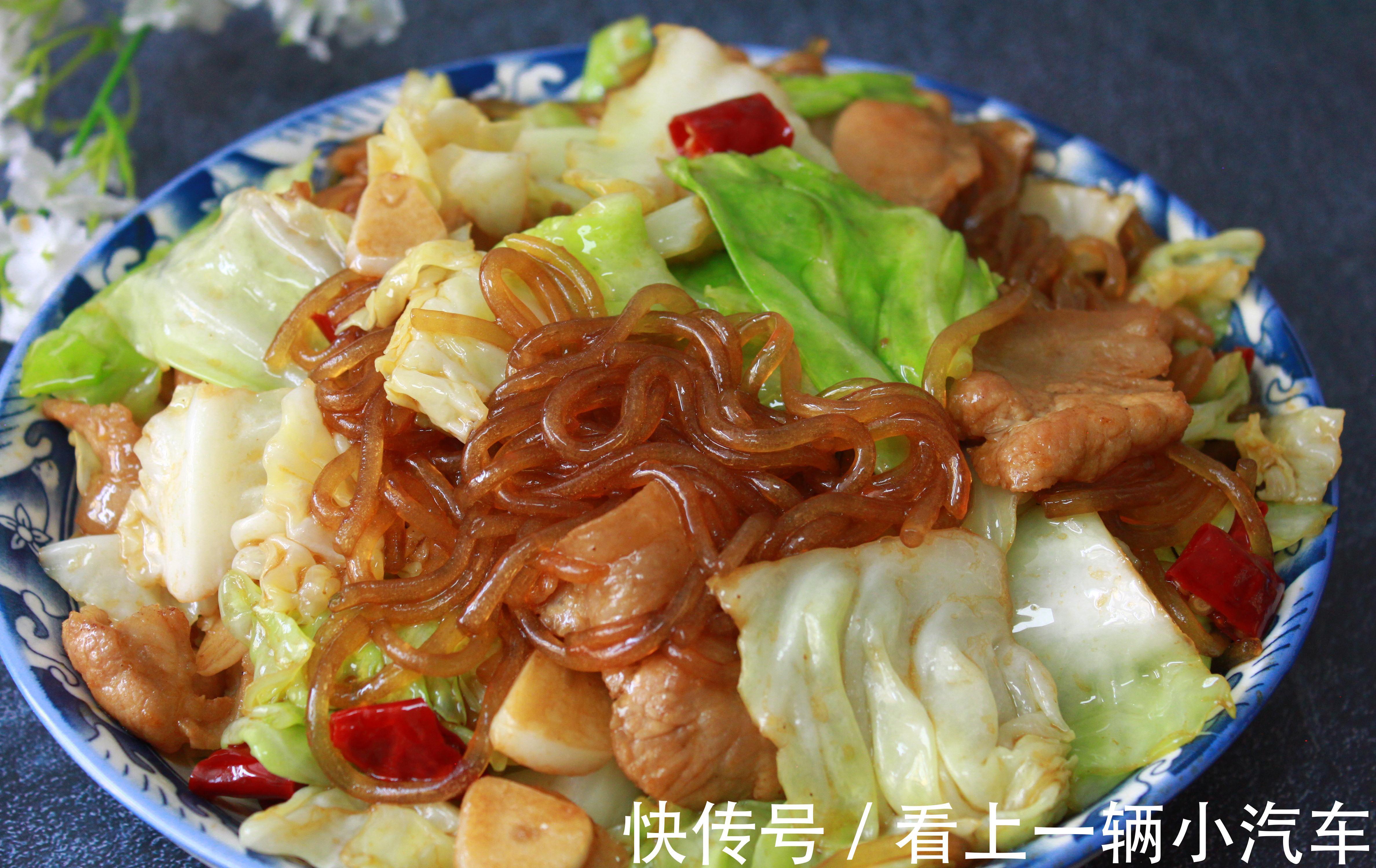 炒粉条时,最忌直接下锅炒,教你一招,不粘锅还不坨,筋道好吃