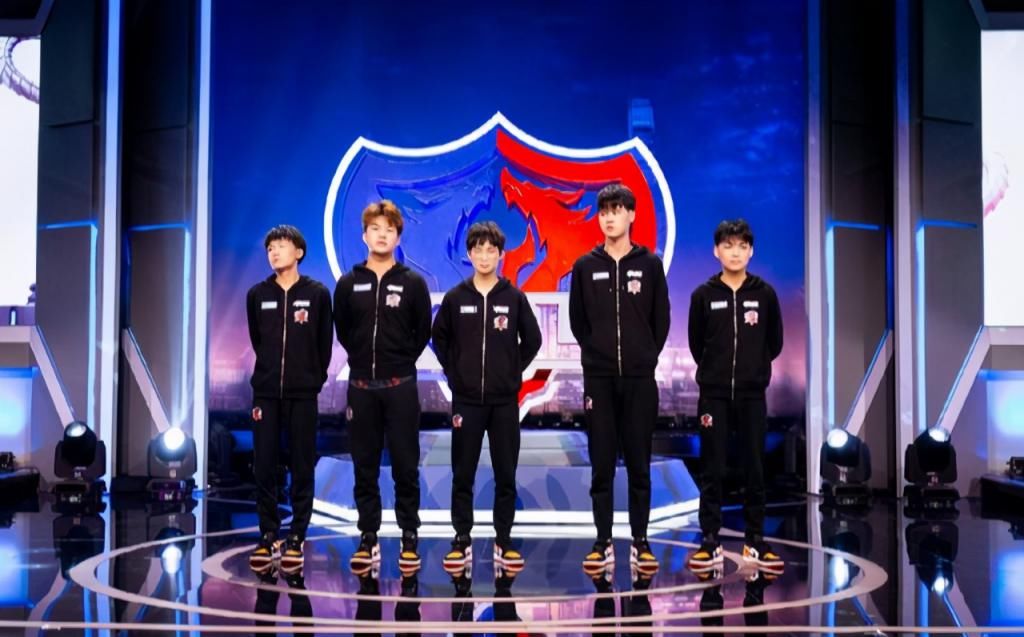 希望|AG零封DYG后，笑影久诚皆表示继续干，粉头希望久诚继续上场