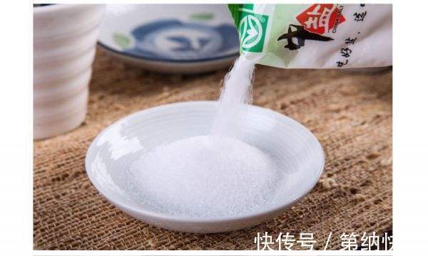 颈椎病|啤酒瓶不要扔,对于颈椎病有大用,坚持这样用,还你健康颈椎