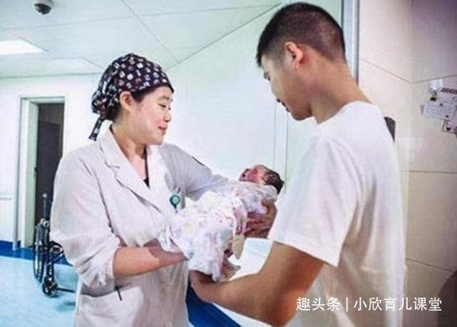 头等大事|爷爷给孙女取名“念苏”,还沾沾自喜,奶奶大怒也不看看你姓啥