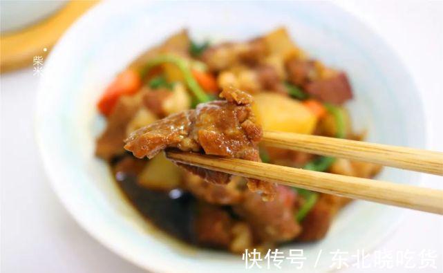 羊肉别总炖汤了,试试这个做法,鲜香又滋补,现在吃最合适