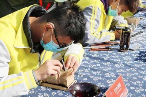 职业教育|10吨沙石 徒手造园