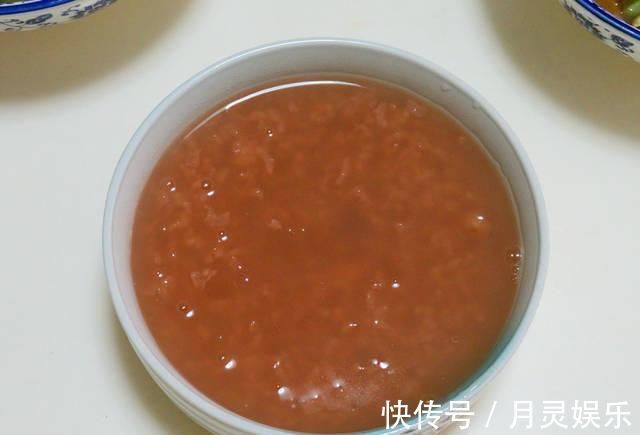 晚餐|家常晚餐两菜一汤,比不上大鱼大肉,却吃得舒服,还是回家吃饭好