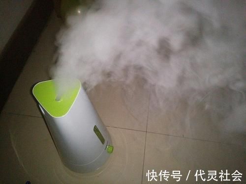 雾化|宝宝有痰咳不出怎么办?宝妈先别急,试试3个排痰方法,很管用