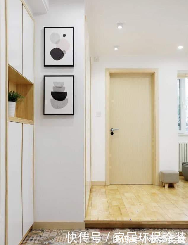 玄关|60平小两居,客厅抬高设计,次卧可住全家人,收纳满分时尚大气!