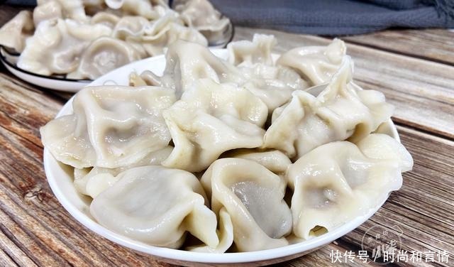 牛肉饺子这样调馅太好吃了,再贵也要吃,做法简单味道鲜香,解馋