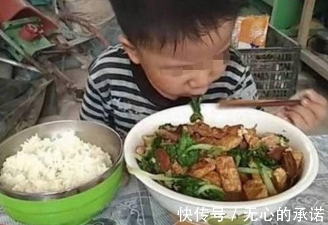 熊孩子|奇闻:熊孩子饭量大的惊人,父母担心带医院检查,医生:束手无策