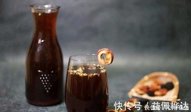 浮萍|遇上痔疮不用割!这片叶子煮一煮,解决痔疮不复发,医生都偷着用