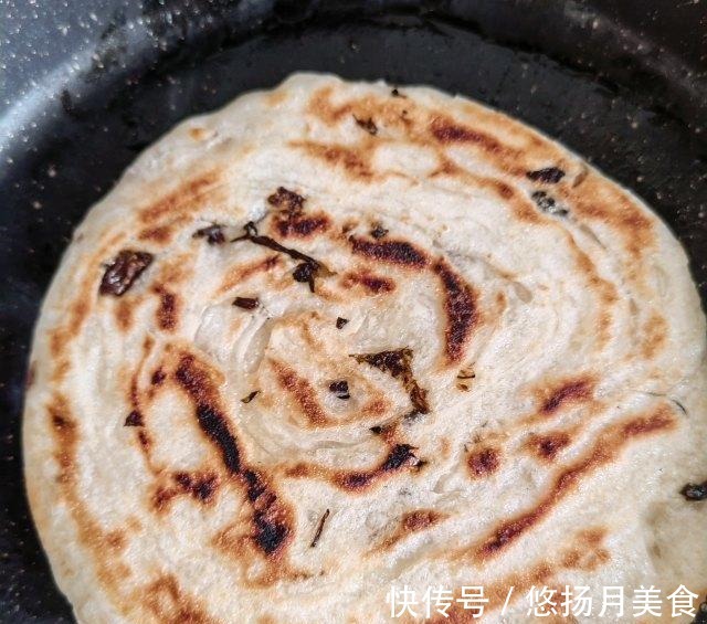 蓝雨|梅干菜饼，鲜香松脆，美味可口！