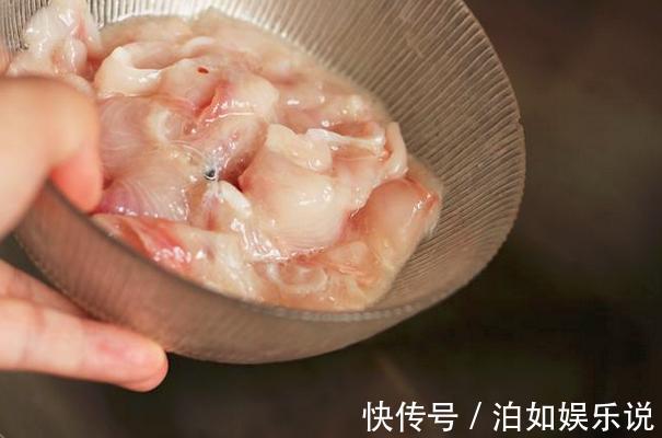 红辣椒|家庭版水煮鱼,掌握几个小要点,鱼鲜肉嫩口感不会差