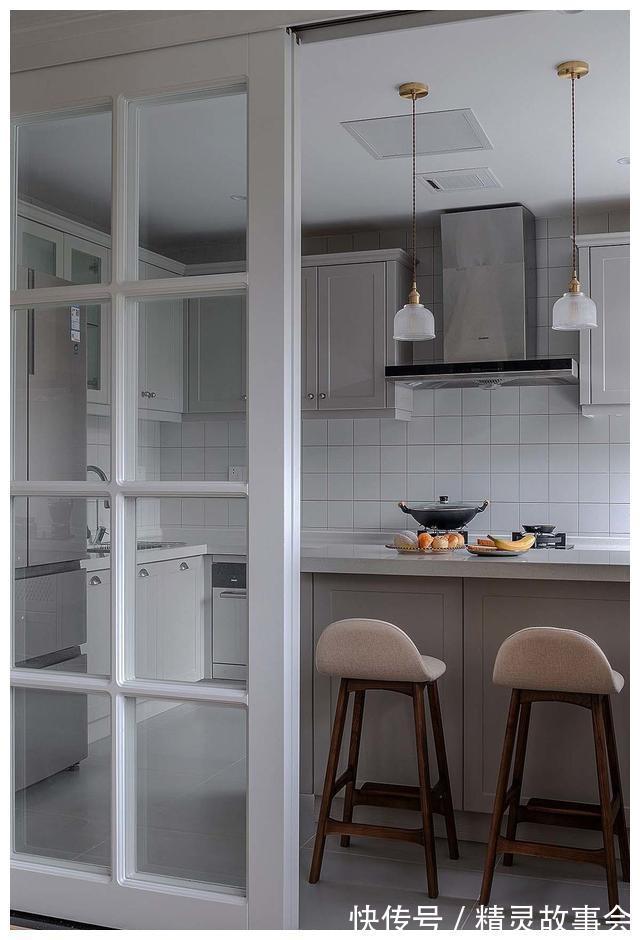 现代|253平现代风轻奢别墅，多元素设计复古大气，见之难忘的奢美空间