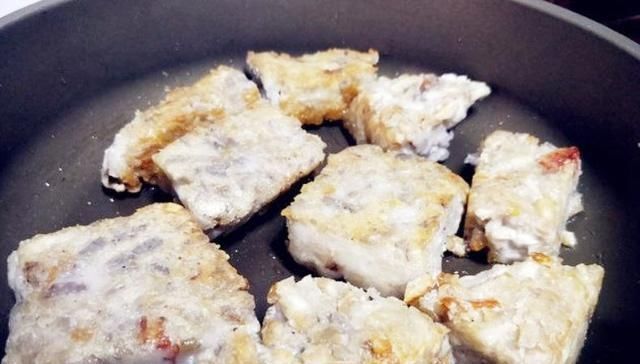 懒人版自制芋头糕,比在外面买的更好吃更健康