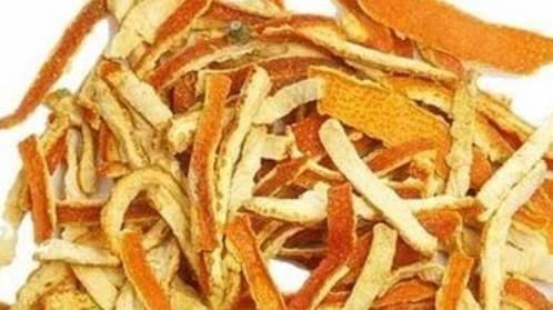 专家|专家提醒：枕头下放一把茶叶，失不失眠都需要，现在知道不算晚！