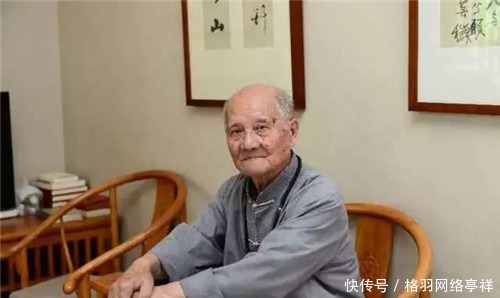  老人|中国这位老人被日本尊为草圣，启功先生看见他的字，当场脱帽鞠躬