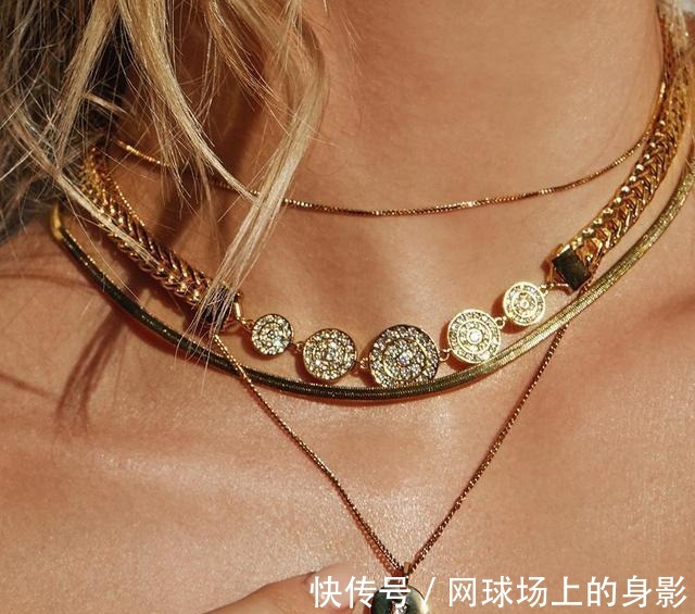 质地|女人长期戴黄金首饰对身体有伤害吗3个原因告诉你,幸好没跟风