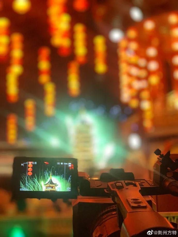 洗肺|美得不可方物!夜荆州......