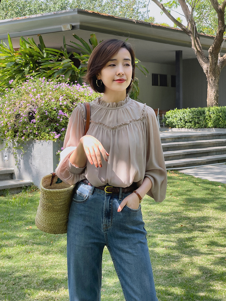 小个子|155-165小个子女生看过来,学这位博主这样搭配,提高腰线显身材