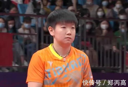 刘诗雯|王曼昱4-0横扫孙颖莎夺全运会女单金牌,莎莎打得拘谨,很难理解