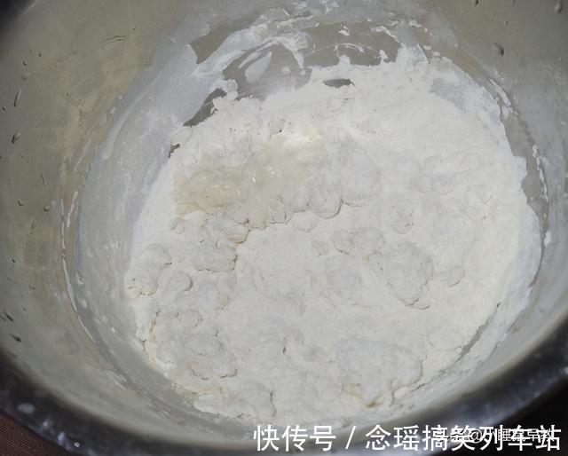 口感|家常手擀面好吃有窍门，多加一把豆面，面香浓郁，口感劲道又爽滑