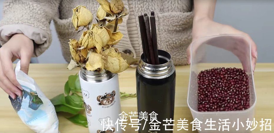 废旧保温杯别再丢了,它可是个“宝贝”,给钱也难换,人人都能用