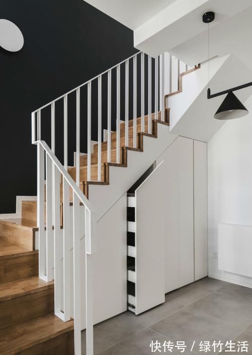 仓谷门|新房交给老婆装修,老婆坚持家里全装柜子,超实用忍不住晒一晒