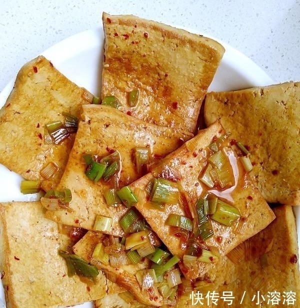 花椒粉|煎豆腐时,千万不要直接下锅!有这1步,豆腐不散不粘锅,特香!