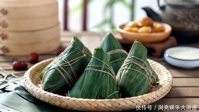 热水|煮粽子时,冷水下锅还是热水下锅不懂先看看,粽子软糯不夹生