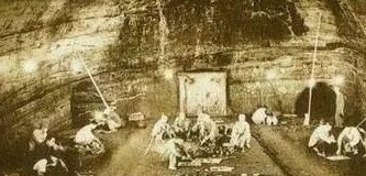 竹书纪年#若不是盗墓贼,谁也不知道:周天子跟西王母还谈过一场轰烈的恋爱