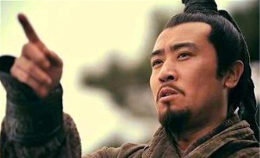 战略规划|刘备在没有遇到诸葛亮之前,给自己做的战略规划是什么?