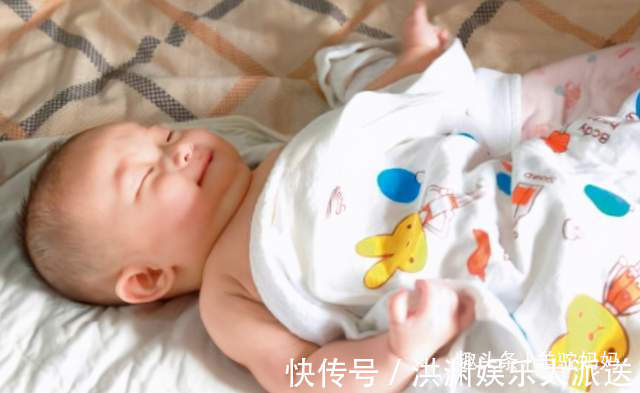 宝妈|你还在给新生儿穿“连体衣”父母别再犯傻,这衣服才让娃最舒服