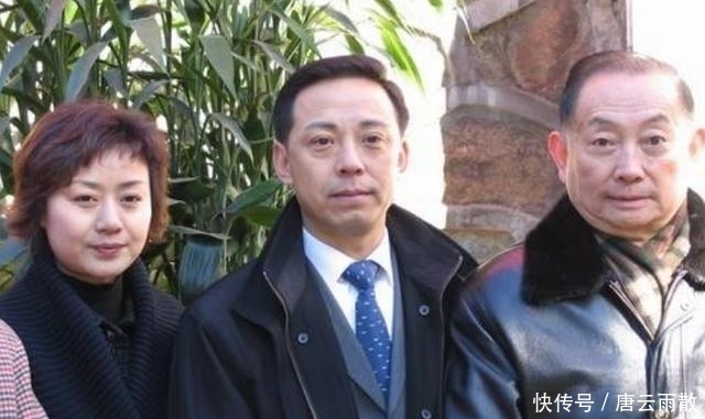  京剧大师于魁智的爱情：一个吃炸酱面一个吃西餐，30年恩爱如初