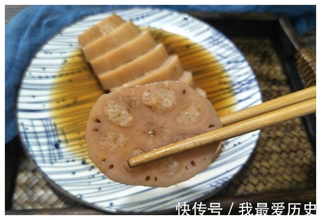 糯米藕|莲藕别总炒着吃了,教你做成红糖糯米藕,软糯鲜香,全家爱吃