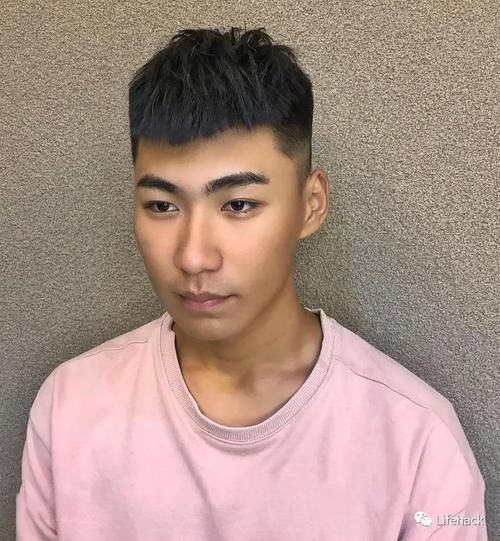 今夏最流行的男士发型趋势，帅掉渣儿了