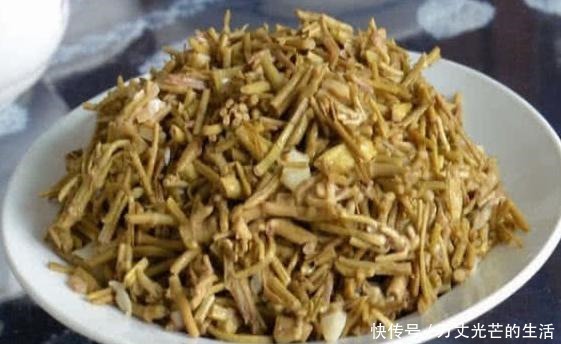 三月底,寧可少吃豬肉也別錯過這菜,口臭沒了,排出毒素一身輕松