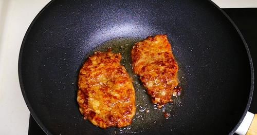 人间烟火|超市遇到此肉别手软，5元一斤，低脂高蛋白，煎着吃最香，真解馋