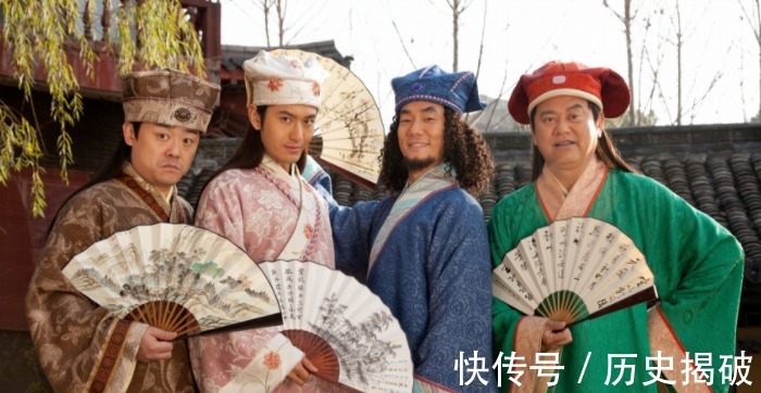 历史人物#唐伯虎给厕所写对联,大笔一挥成就千古绝对,五百年来无人超越!