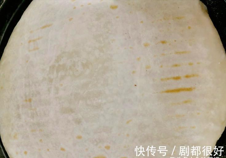 大饼|死面大饼怎么做才软而不硬?该用什么水和面?教程来了,一看就会