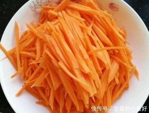 补钙|碰到这菜买20斤，和鸡蛋一起炒，润肺止咳，越吃越瘦，补钙视力好