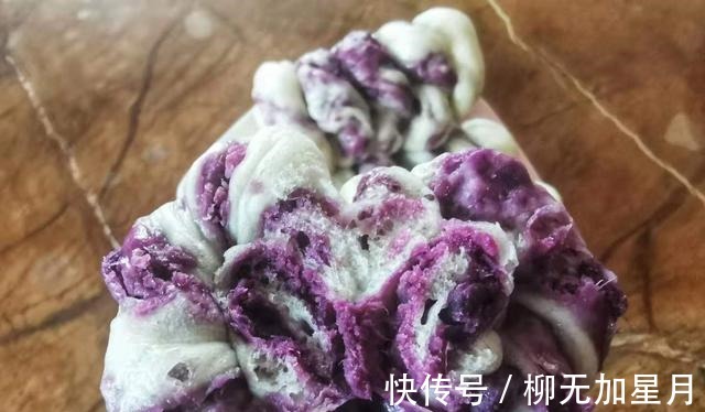 咩咩|大暑天做馒头再合适不过了,香甜宣软的紫薯馒头吃起来,营养美味!