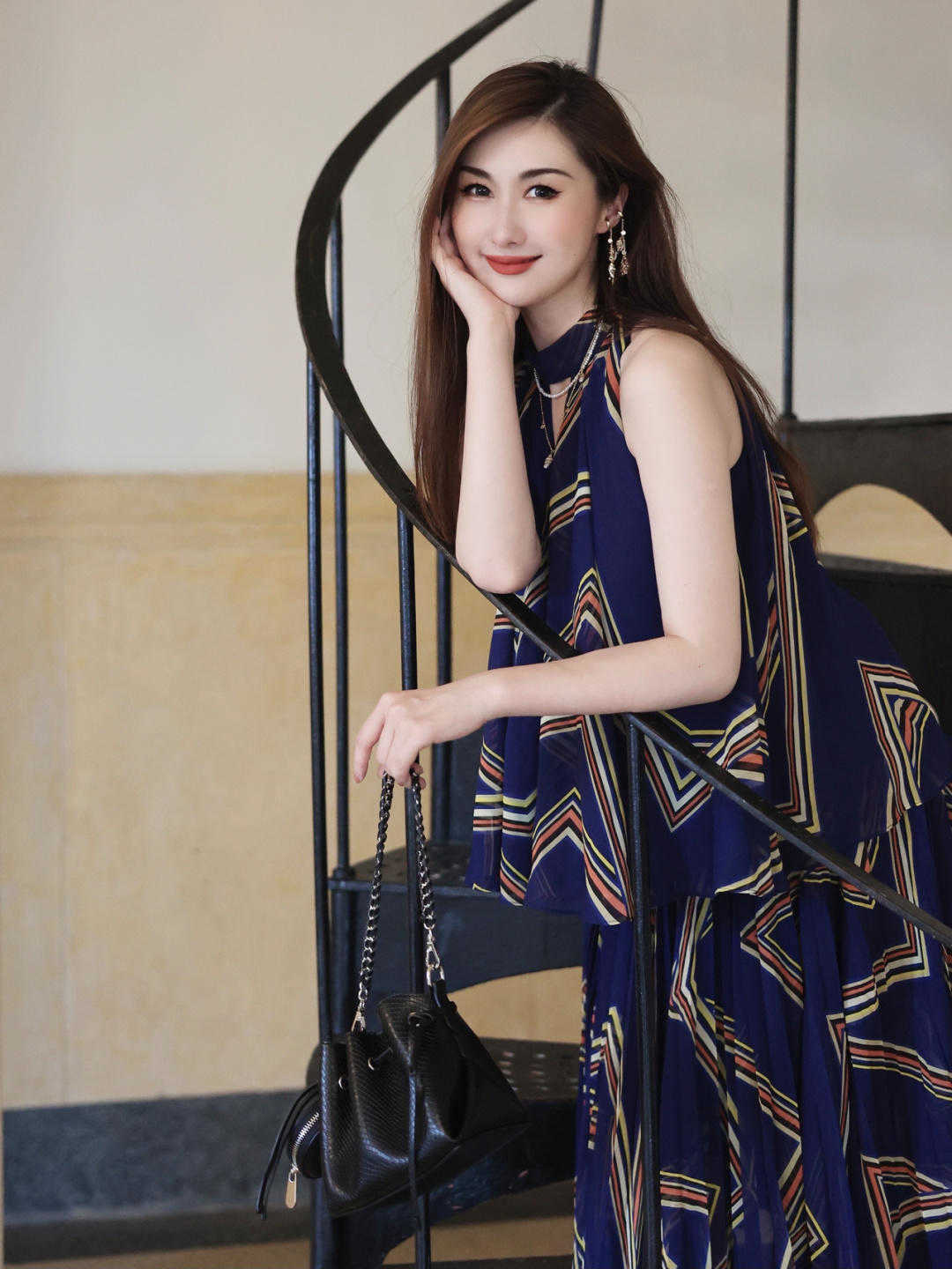 搭配|成熟女性怎么穿才实用又时尚?这些日常穿搭的模板,照着穿很高级