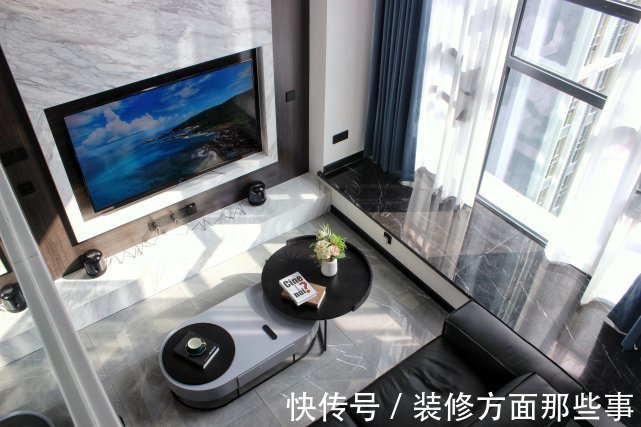 光影|110平复式现代风格,提升空间的“高级感”