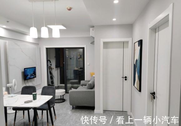 背景墙|朋友圈晒新房,都吐槽我家背景墙难看,预算有限,也就只能这样