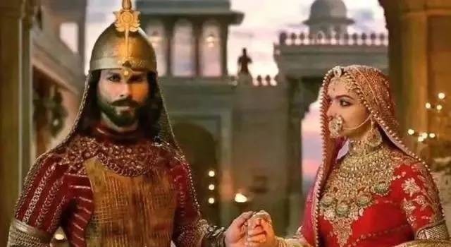 下场|泰姬陵:主人因太受宠,连生14子难产而死,建造者下场悲惨