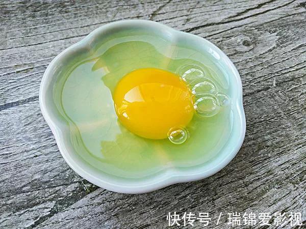 长寿|长寿花有点“怪”,施点“餐桌料”,叶绿花又美,特别漂亮