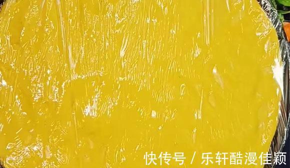 圆子|外面卖十几块一盘的甜品,在家就能做,一蒸一煎,焦香甜糯,好吃